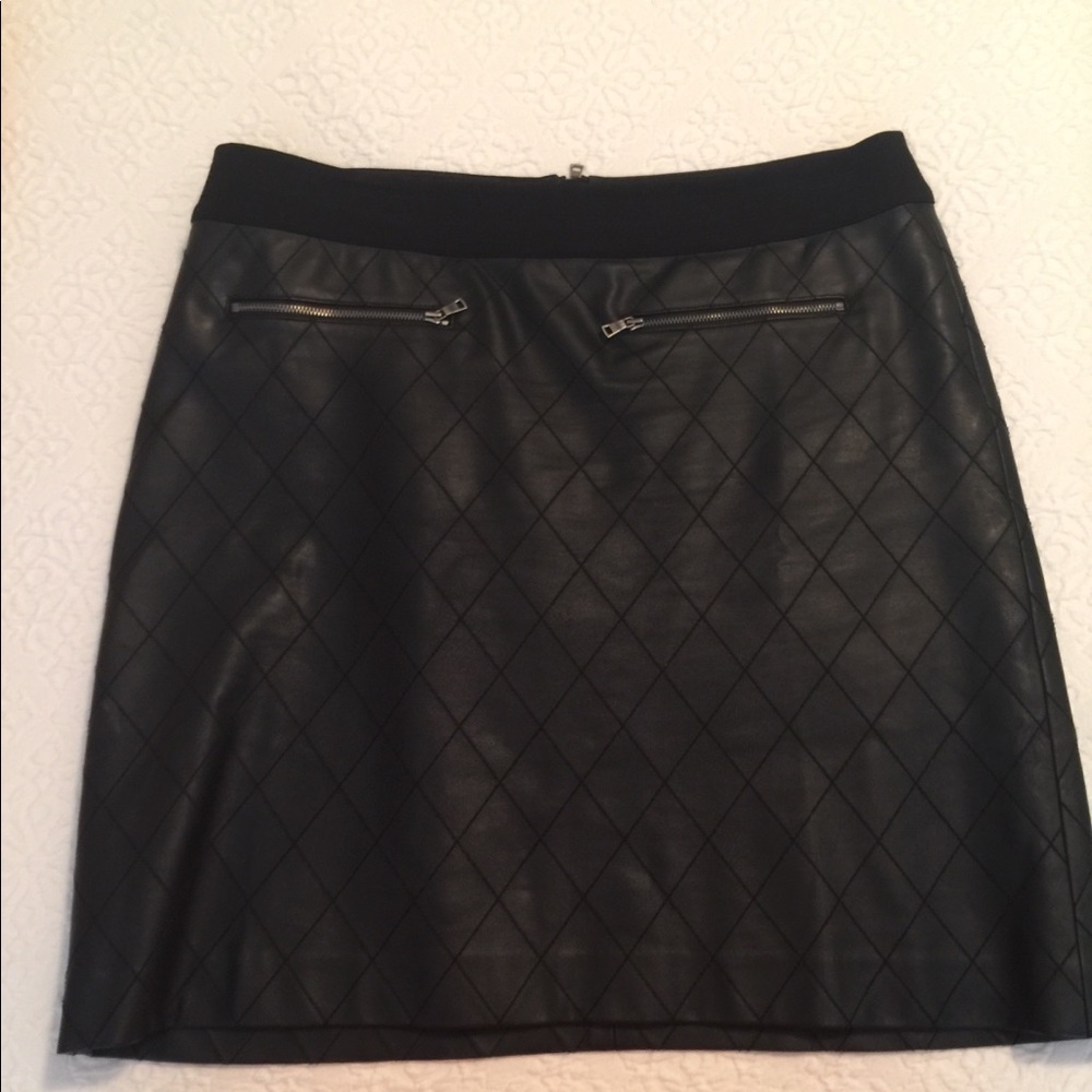 Ann Taylor  faux leather skirt
